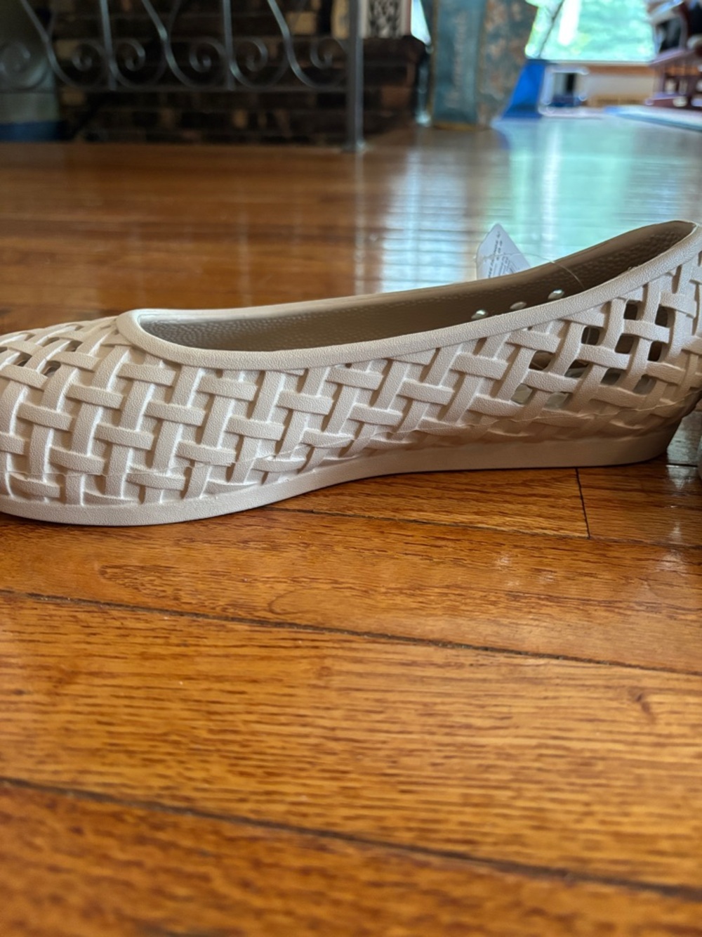 Woven Slip-On Ballet Flats in Cream - Picture 3 of 7